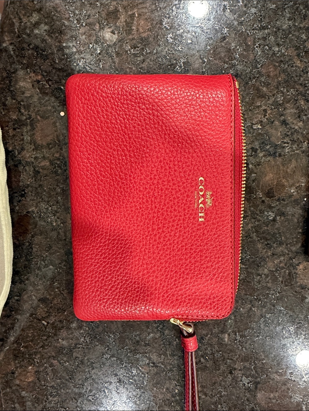 Coach NWOT Red Pebbled Leather Wristlet with Gold Hardware